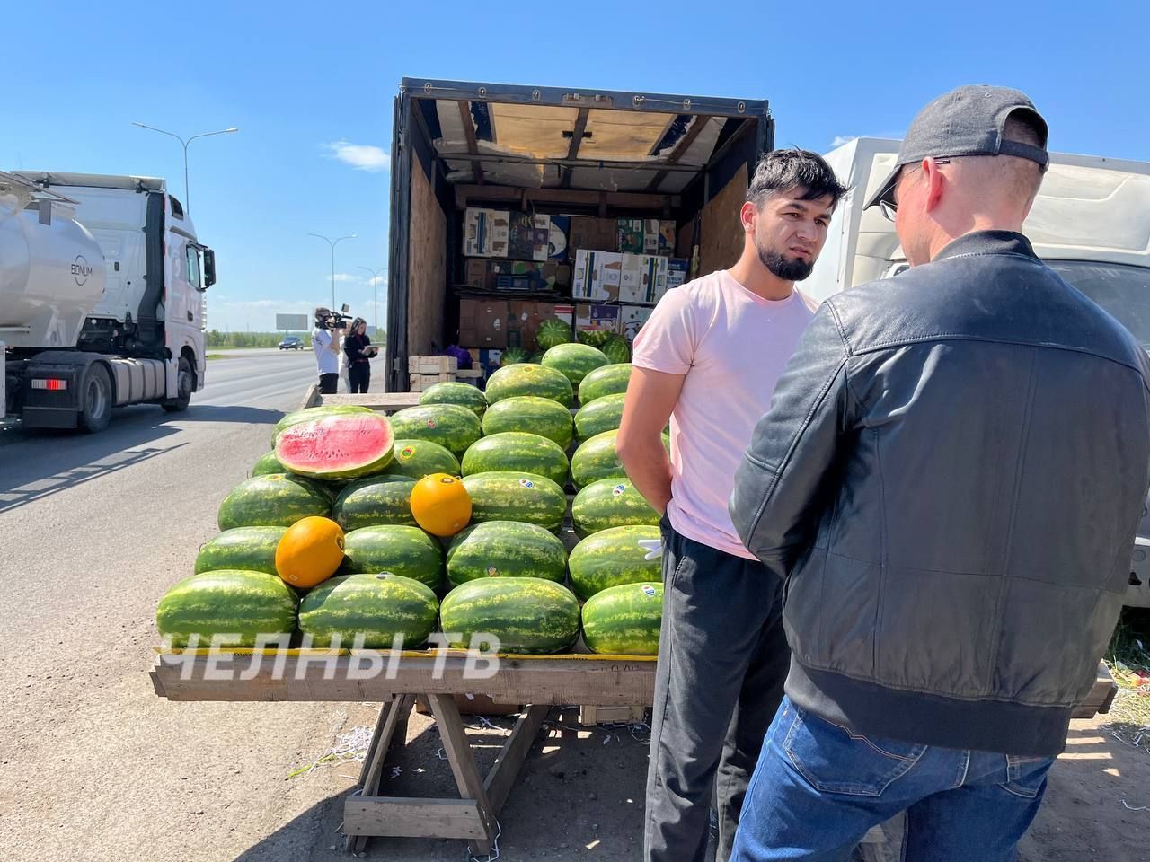 В Набережных Челнах выявили нарушителей при продаже арбузов и дынь