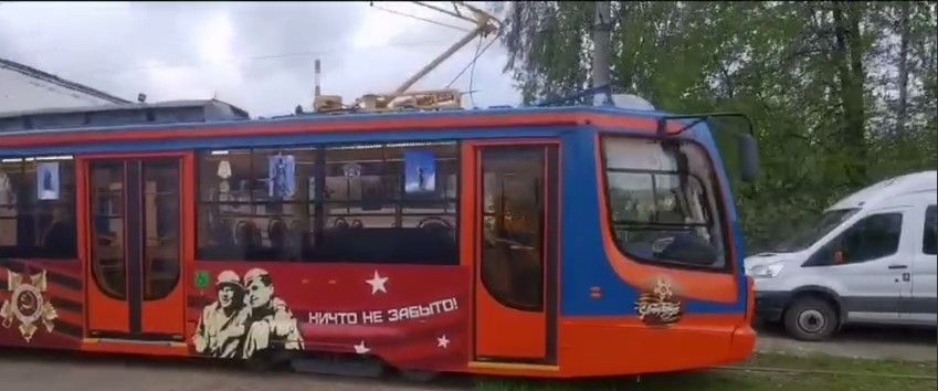 Челны готовятся ко Дню Победы: Уникальные трамваи в честь праздника