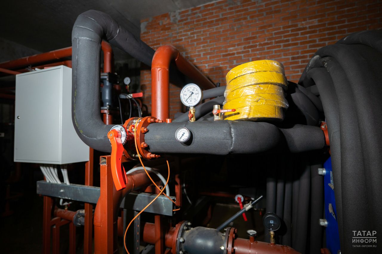 В РТ на ремонт сетей тепло-и-водоснабжения направят 125 млн рублей