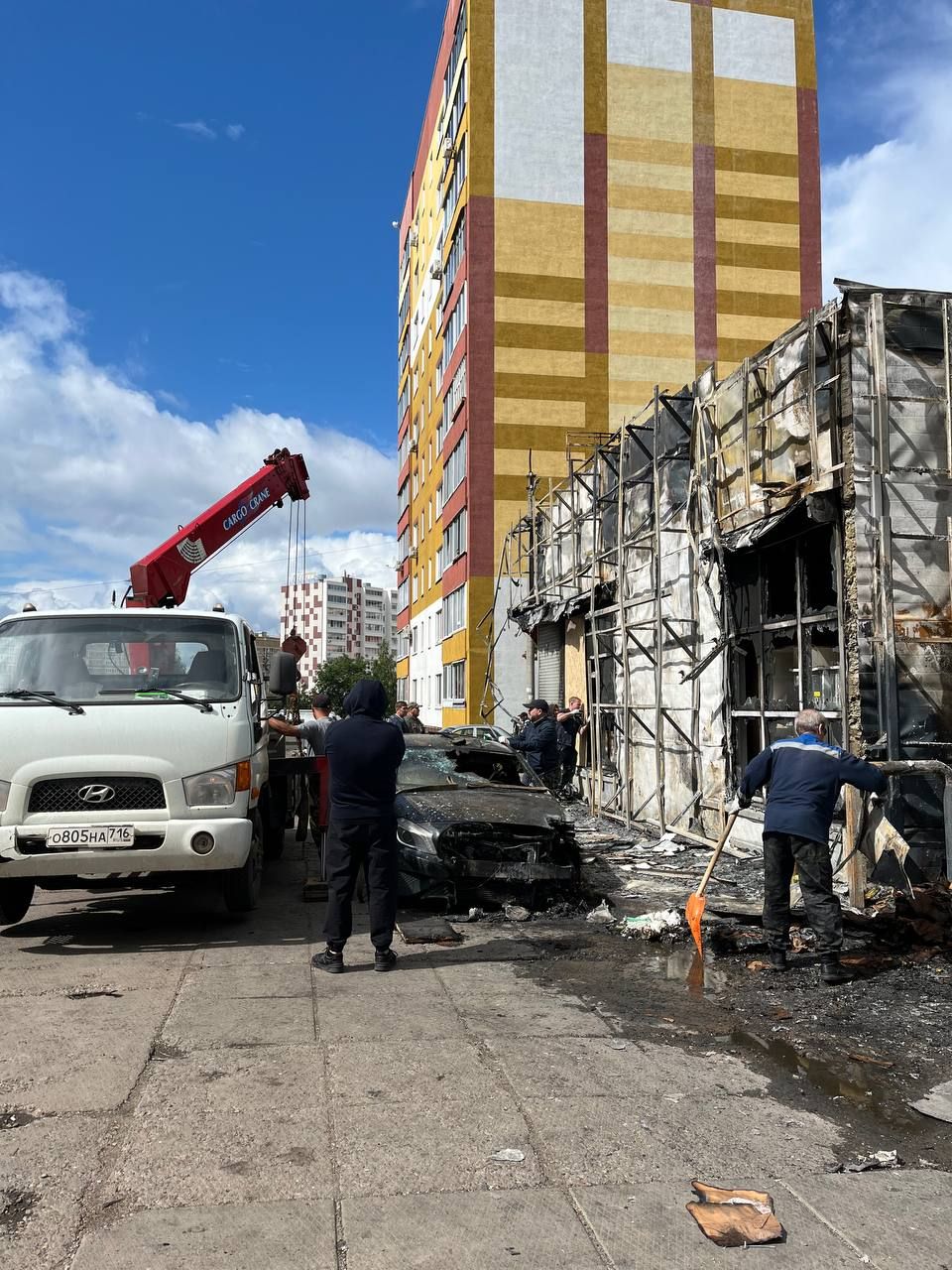 Стали известны подробности пожара в магазине Набережных Челнов