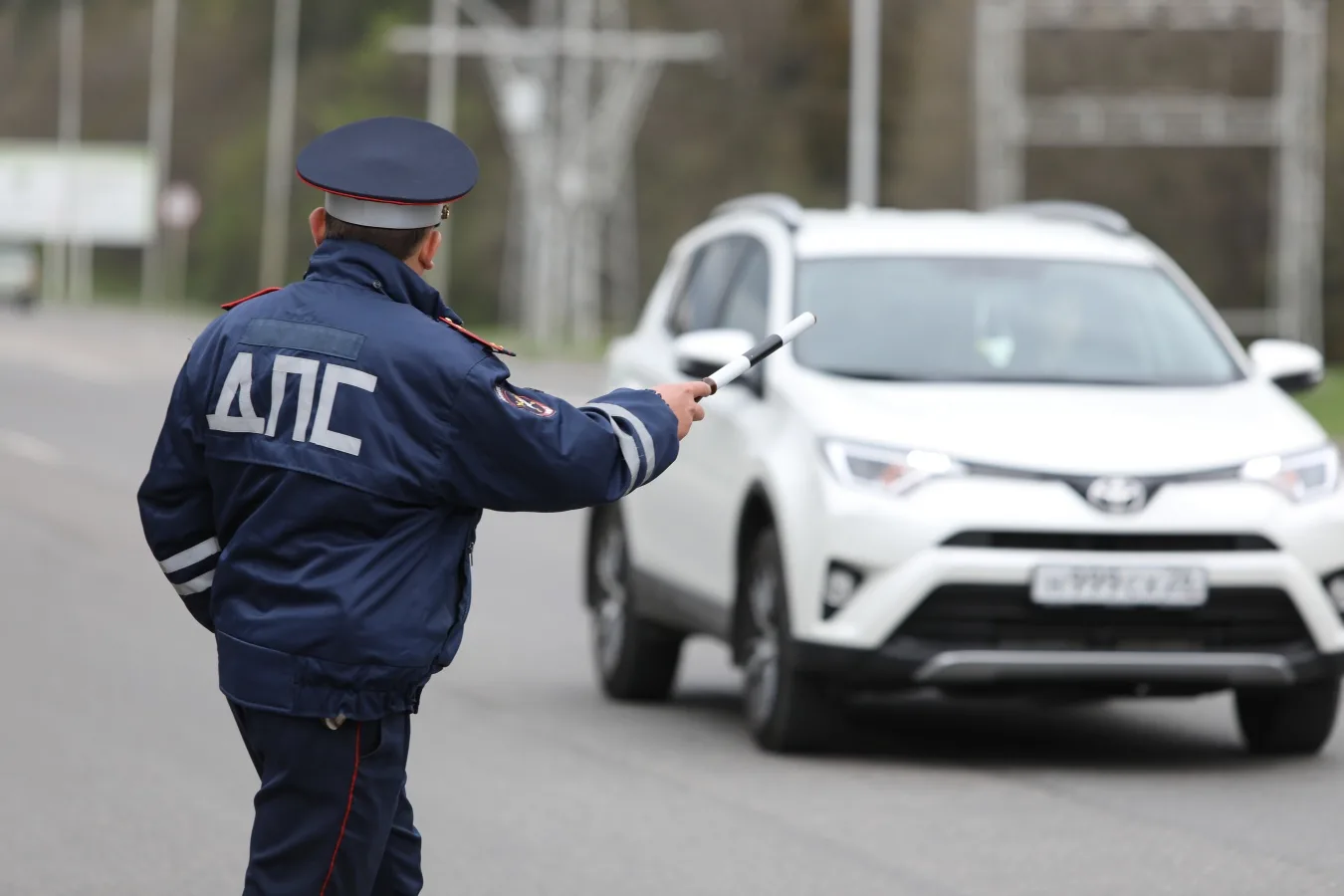 Водители начали получать увеличенные штрафы за нарушения ПДД