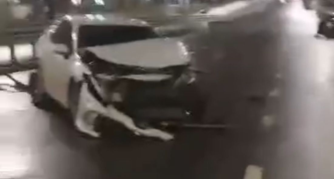 В Казани ночью «Приора» протаранила Camry: пострадали шесть человек