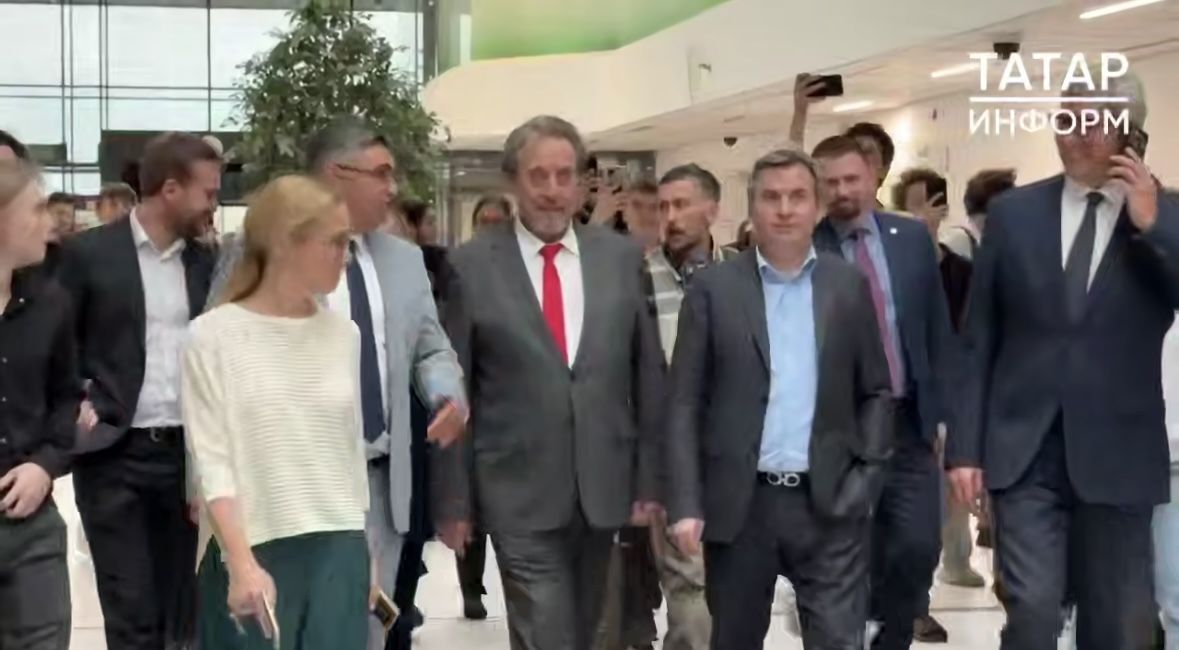 Отец Илона Маска восхитился инфраструктурой и планировкой Казани