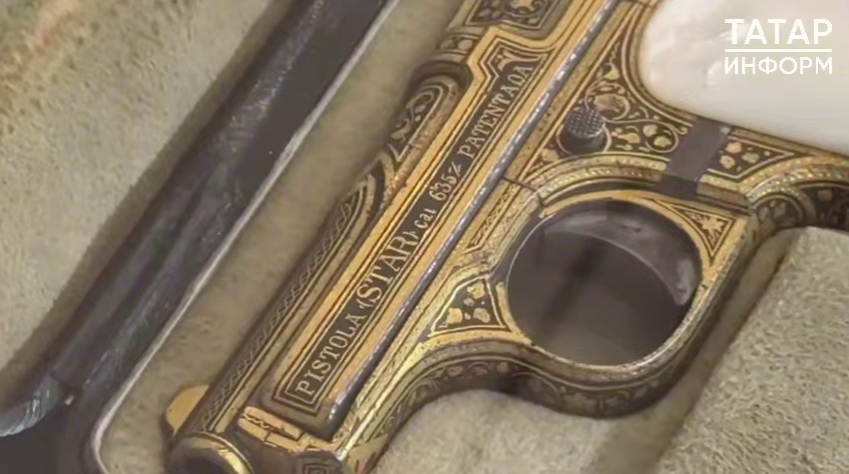 В Казанском Кремле открылась выставка потайного оружия XVIII–XX веков
