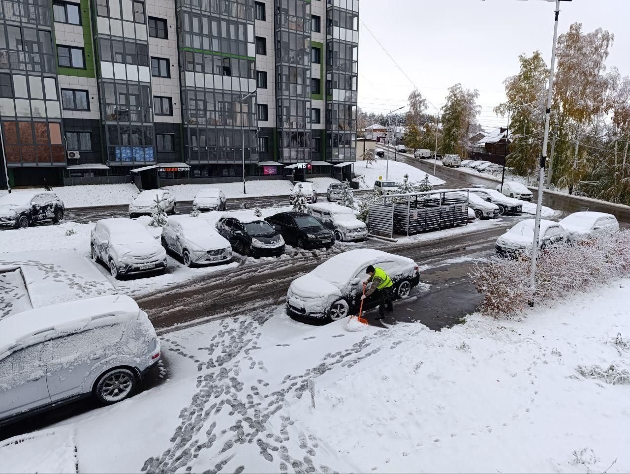 Снегопад оставил без света тысячи жителей Иркутской области
