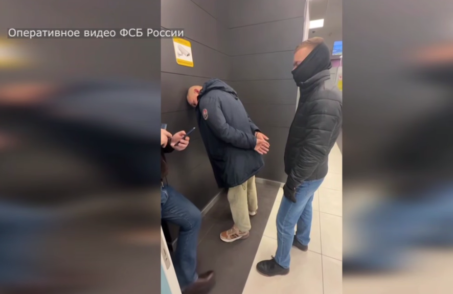 В аэропорту Казани задержали мужчину, связанного с террористами