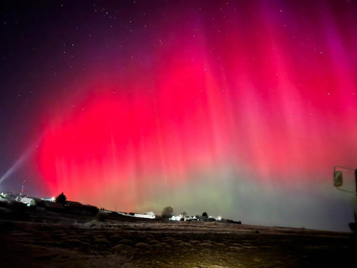 В Татарстане жители засняли редкое северное сияние