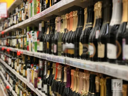 Вино появится на маркетплейсах России с 2026 года
