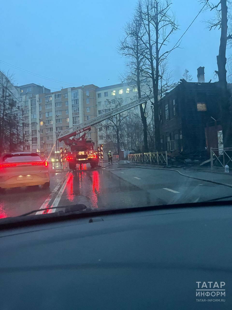 В Казани ликвидировали возгорание в историческом здании