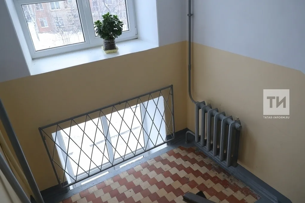 Штраф до 15 000 ₽ за украшение фасадов и подъездов без согласования