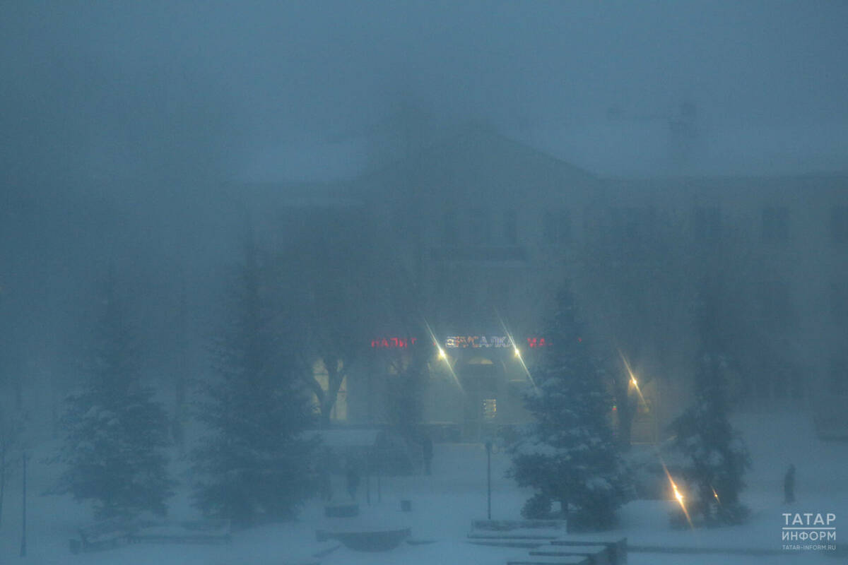 Метель спровоцировала пробки и аварии на трассах Татарстана