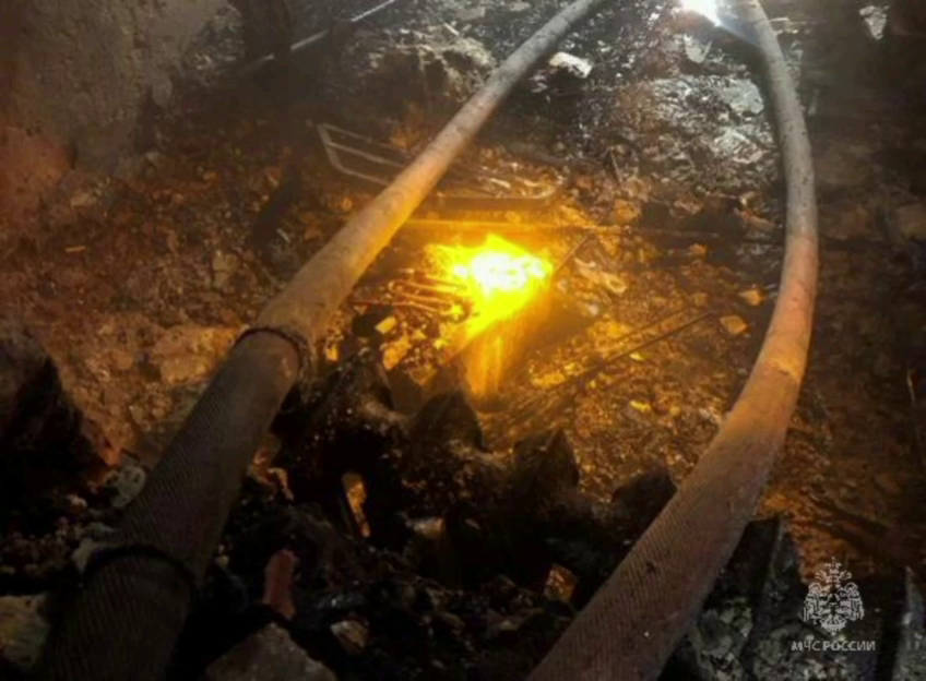 Пожар в Казани: в квартире на Зур Урам погибла 77-летняя женщина