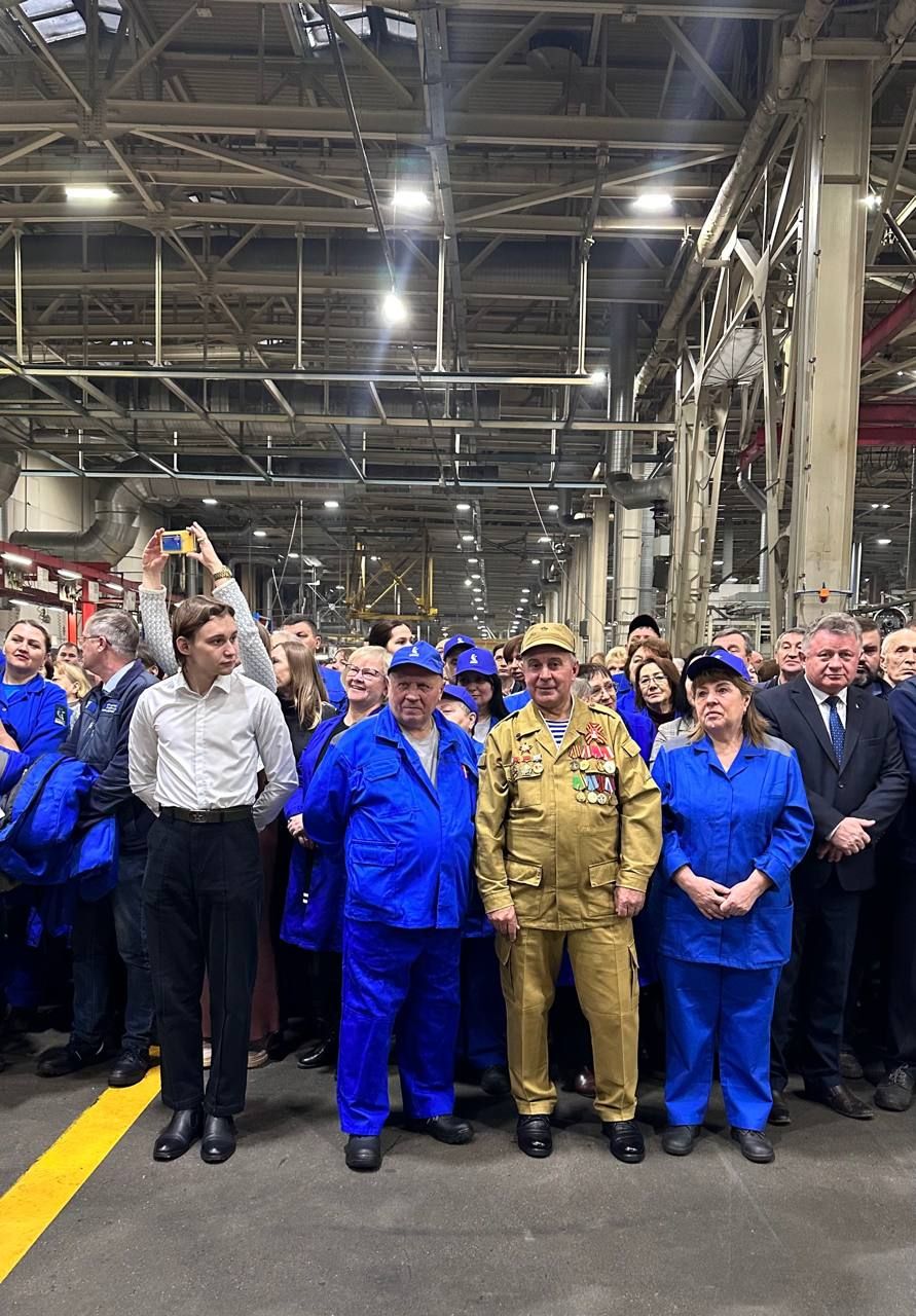 КАМАЗ отмечает 50-летие выпуска первого двигателя в Набережных Челнах