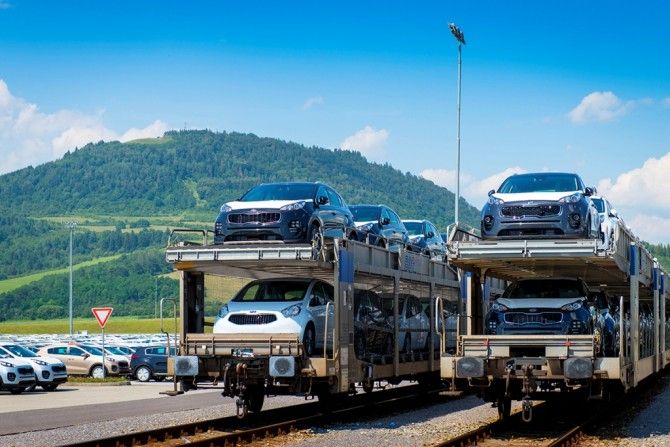 Россияне начали получать огромные штрафы за покупку авто у иностранцев