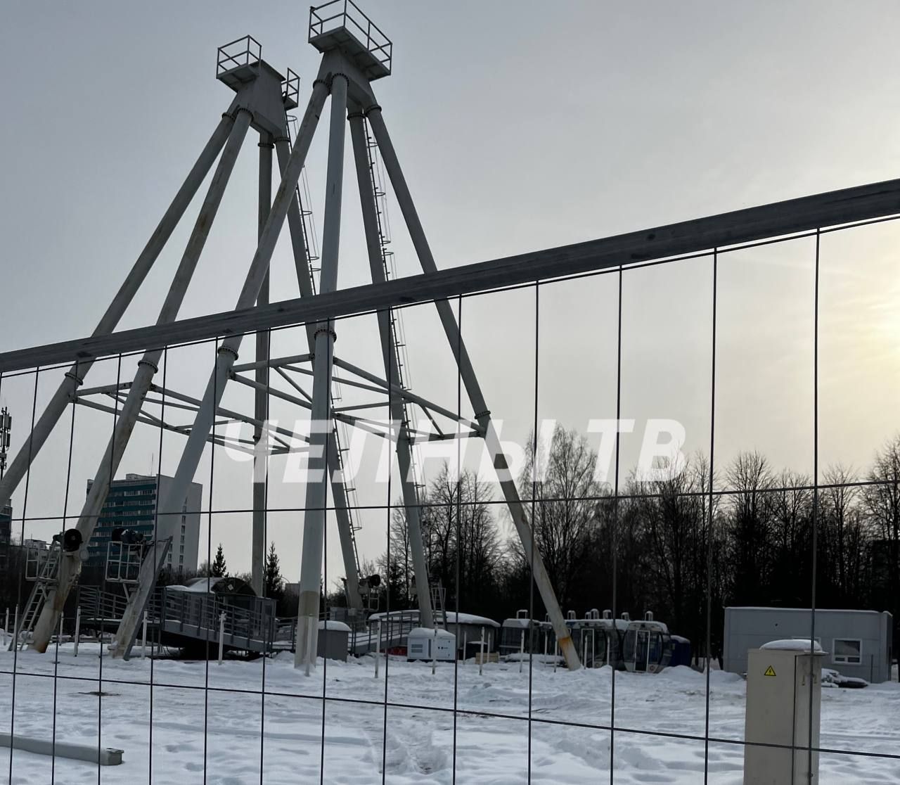 В парке Победы демонтировали колесо обозрения для техобслуживания