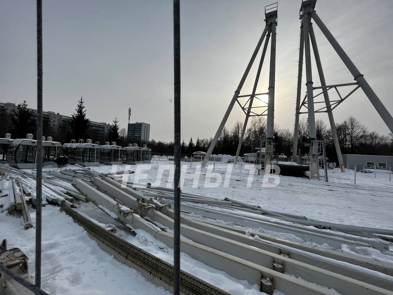В парке Победы демонтировали колесо обозрения для техобслуживания