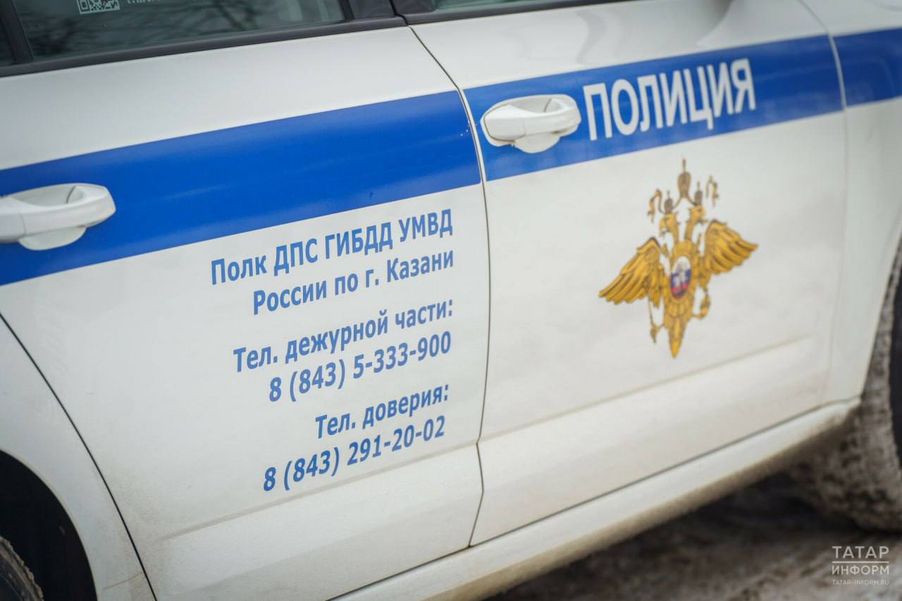 В Казани водитель «Лады» сбил пешехода вне перехода — пострадавший в больнице