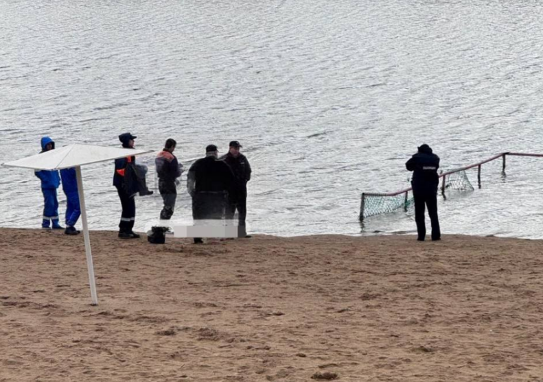 На городском пляже найдено тело: полиция выясняет обстоятельства