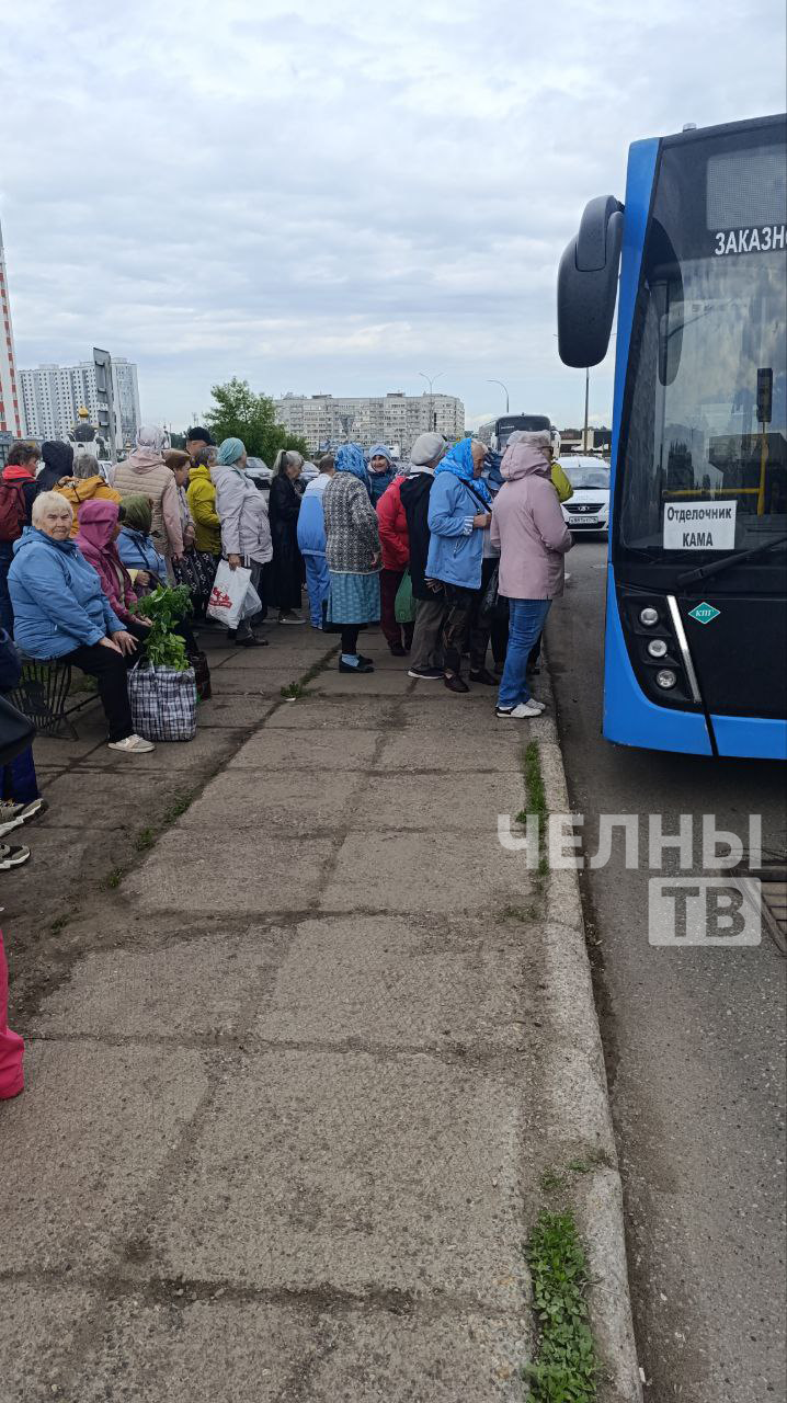 Челнинцы жалуются на нехватку автобусов и неудобства при поездках в СНТ