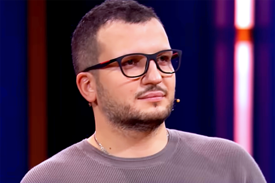 Комик Дима Позов попал в психбольницу и рассказал о расставании с женой