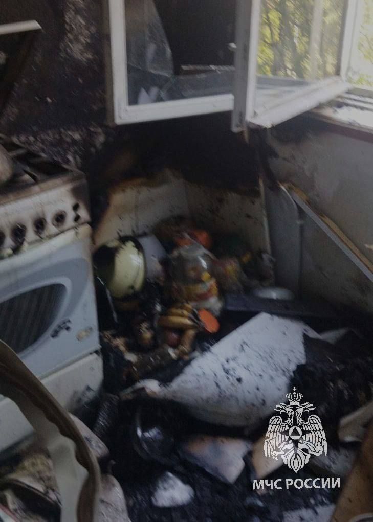 В Челнах женщина пострадала в пожаре из-за замыкания микроволновки