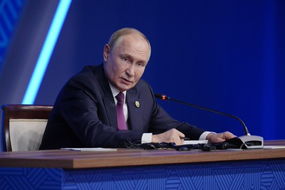 Путин: Россия не запрещает ЛГБТ, но против их пропаганды среди детей