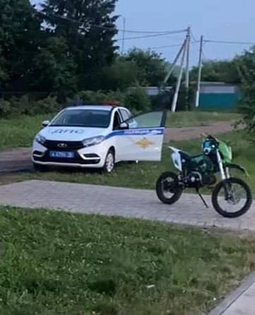 В Тукаевском районе изъяли мотоцикл и питбайк у подростков без прав