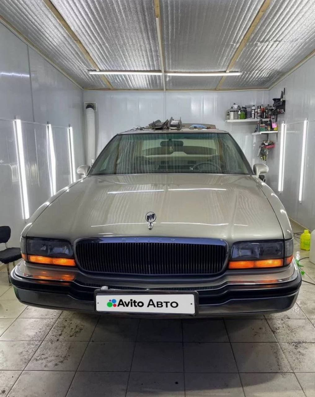 В Казани продают уникальный Buick Park Avenue 1992 года за 1 млн рублей