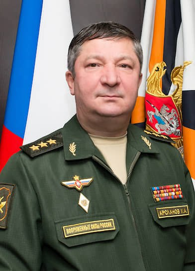 Экс-замглавы Генштаба РФ Арсланов получил 17 лет за взятки на 6,7 млрд рублей