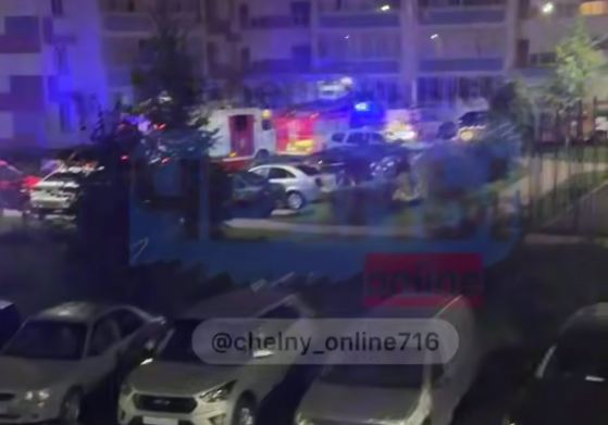 Челнинка с ребенком спасалась на балконе из-за задымившейся стиралки