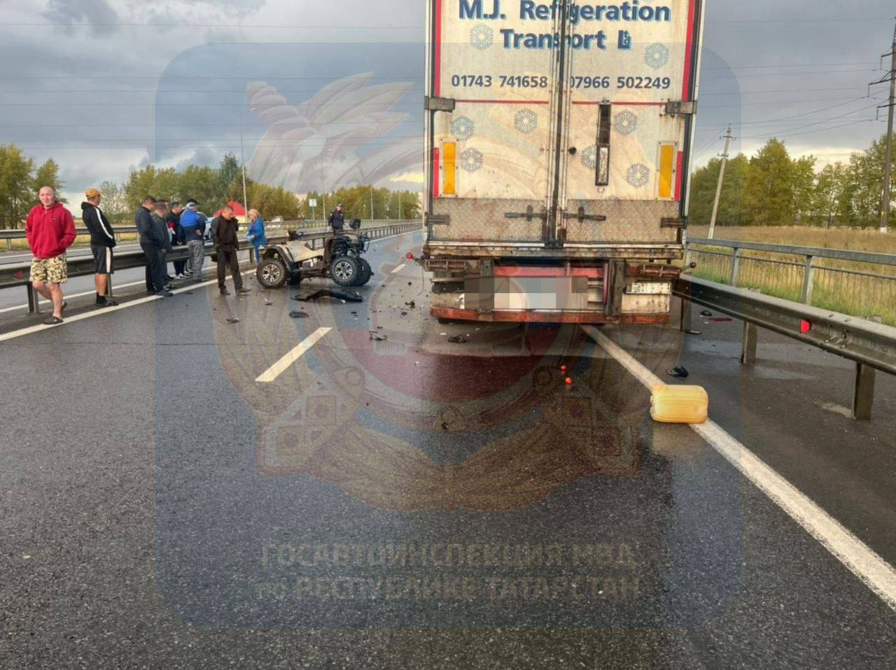 На трассе М-7 в ДТП с грузовиком погиб водитель квадроцикла