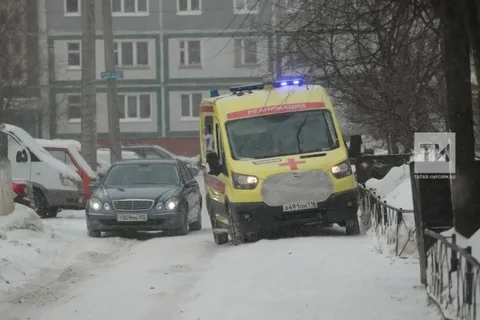 С 1 сентября штраф за непропуск машин с мигалками вырастет до 10 тыс. рублей