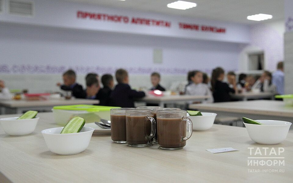 В Набережных Челнах подорожало школьное питание с начала учебного года