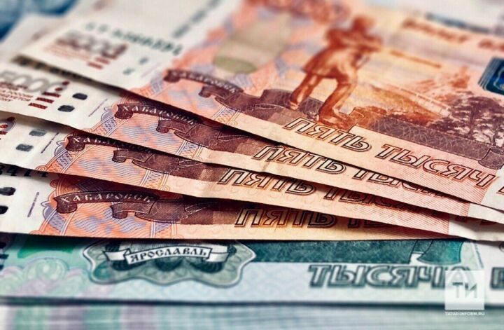 Средняя зарплата россиян выросла до 96,2 тыс. рублей за год