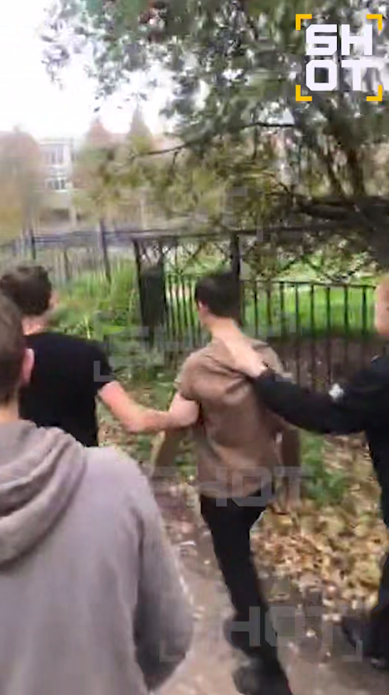 В Архангельске хотят наградить студентов, скрутивших напавшего на техникум