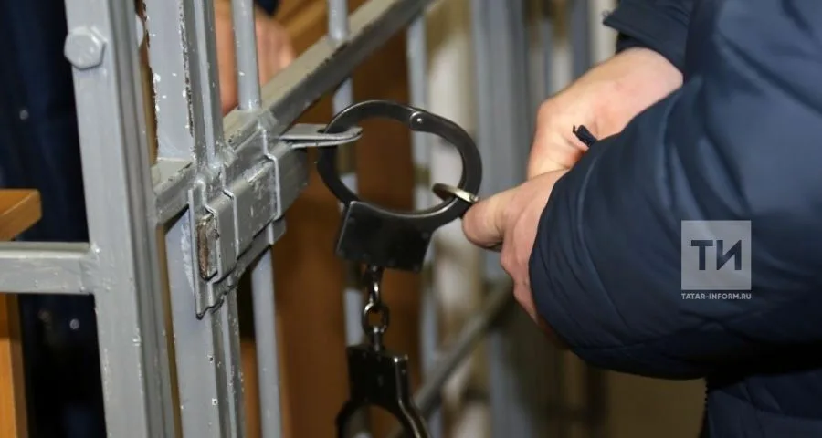 В Казани задержали мужчину, стрелявшего по автомобилям на Гареева