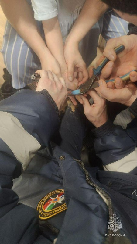 В Казани спасателей дважды вызывали из-за застрявших колец на пальцах