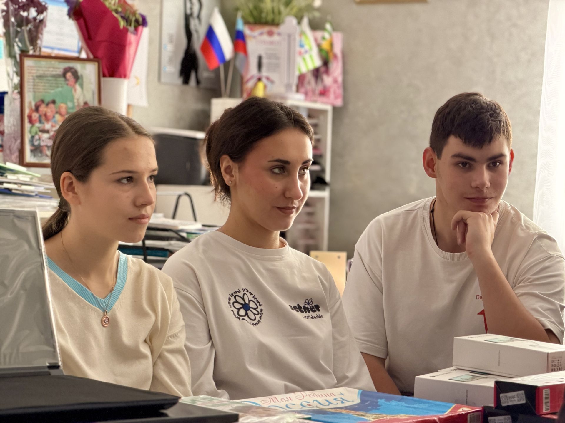 Татарстан передал оборудование для Движения Первых в Рубежном