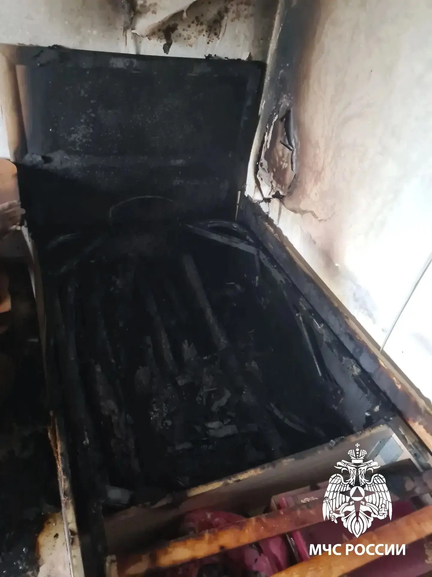 В Зеленодольском районе женщина погибла при пожаре из-за сигареты