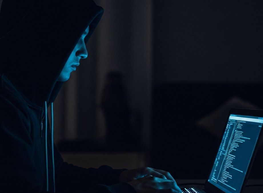 Жительницу Челнов обманули при поиске попутчика на 45 тысяч рублей