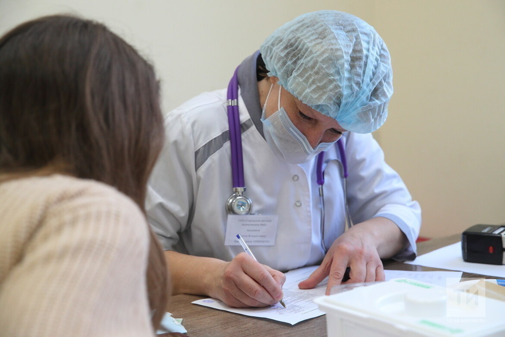 В Татарстане 12 тысяч человек заболели гриппом и ОРВИ