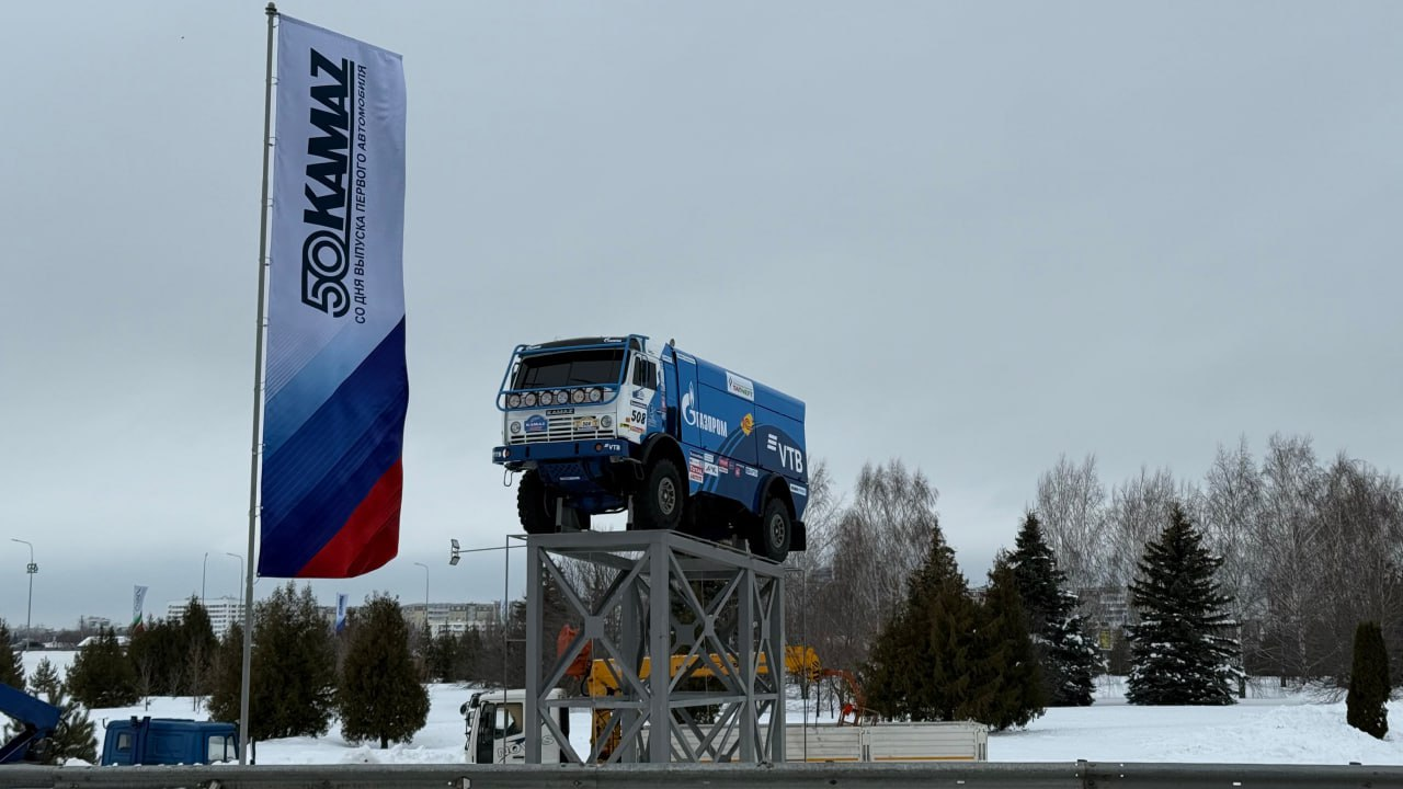 В Челнах установят ещё 15 «КАМАЗов» на постаментах