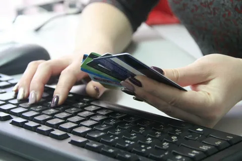 Мошенники маскируются под Zoom: как крадут данные россиян