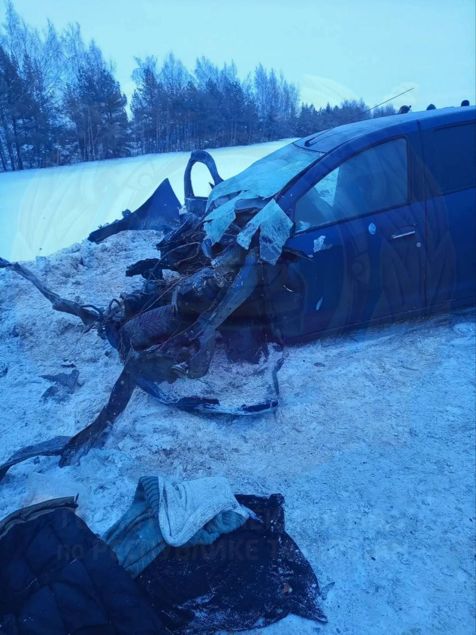 В Татарстане в лобовом столкновении с грузовиком погибла девушка