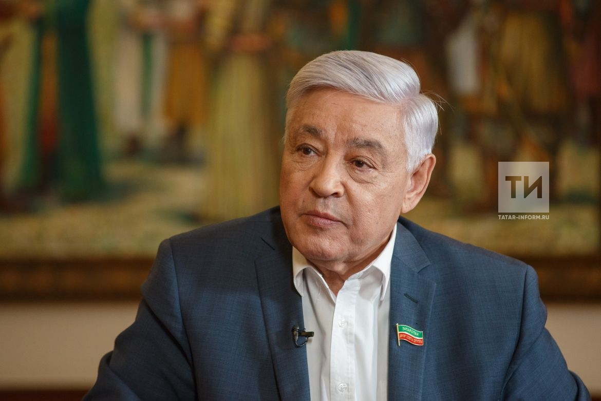Фарид Мухаметшин покидает пост председателя Госсовета Татарстана