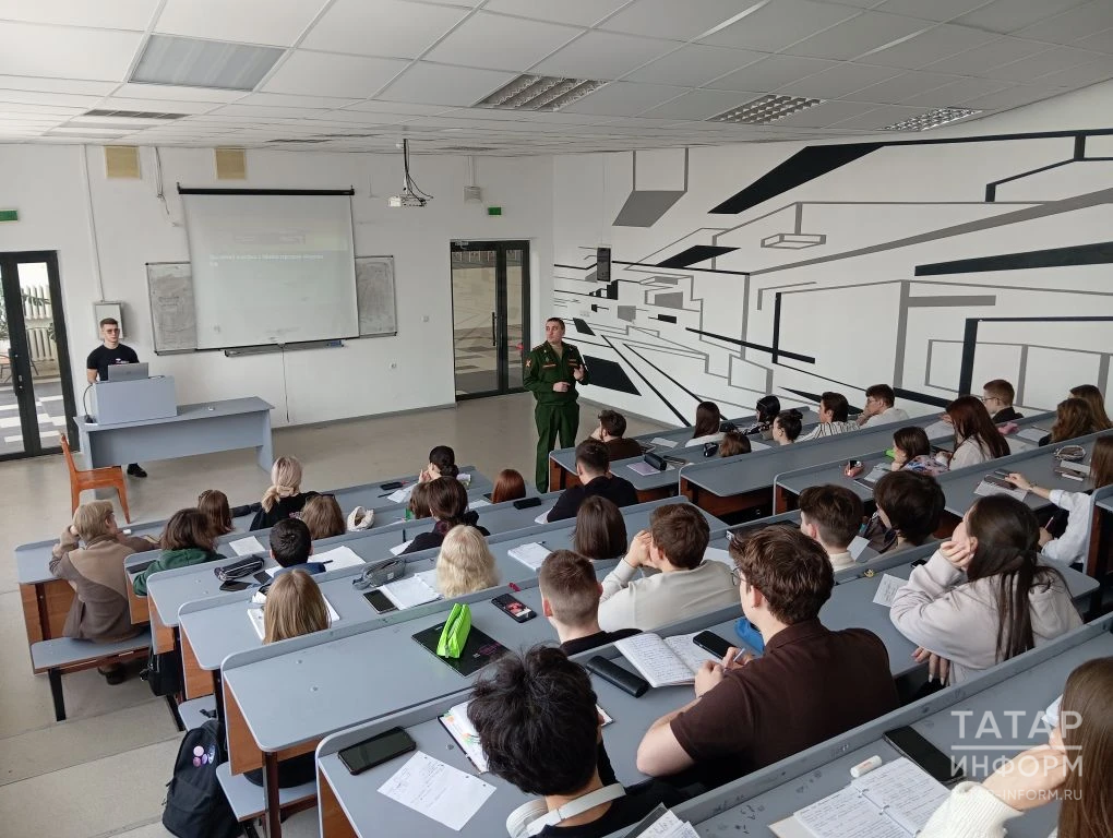 Студентам КГАСУ рассказали о контрактной службе в дрон-войсках