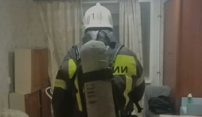 В Казани мужчина отравился дымом при пожаре из-за сигареты