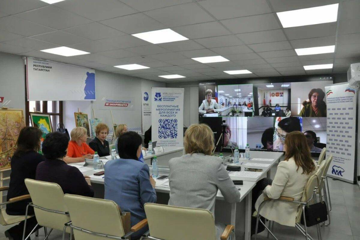 Женщины-депутаты РТ предложили инициативы для Народной программы