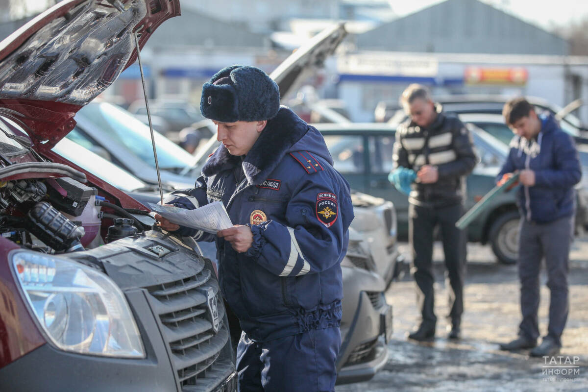 ГАИ напомнила правила регистрации авто и госпошлины в Татарстане