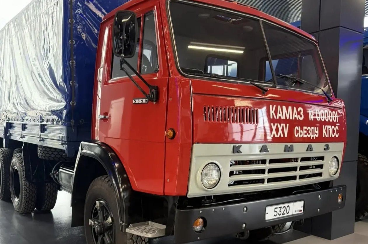 В Челнах представили проект «Лица КАМАЗа» о сотрудниках завода